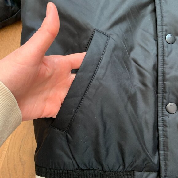 Aritzia TNA Stadium Bomber Jacket Black Size XS - Picture 10 of 13